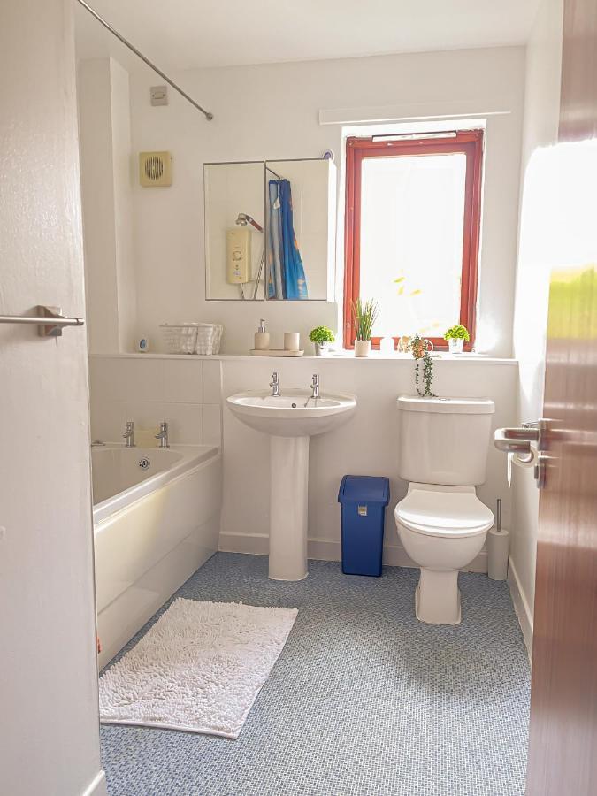 Spacious, Central And Newly Decorated Apartment Edinburgh Exterior photo